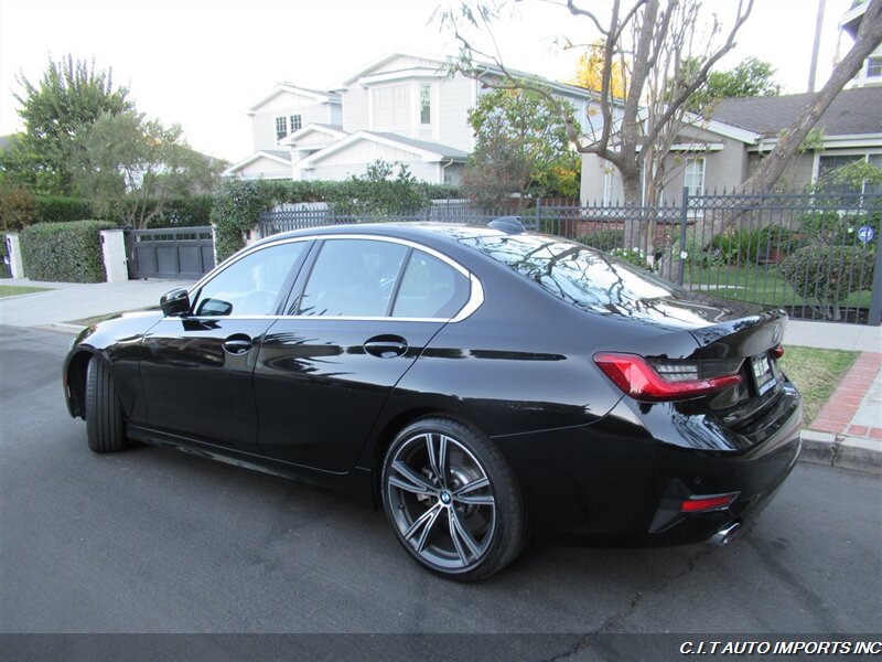 2021 BMW 330i   - Photo 6 - Sherman Oaks, CA 91423