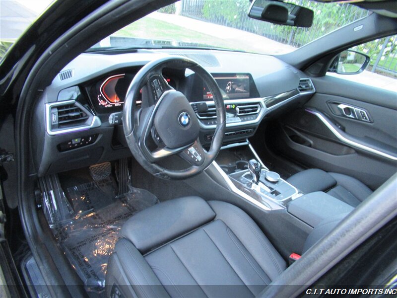 2021 BMW 330i   - Photo 14 - Sherman Oaks, CA 91423