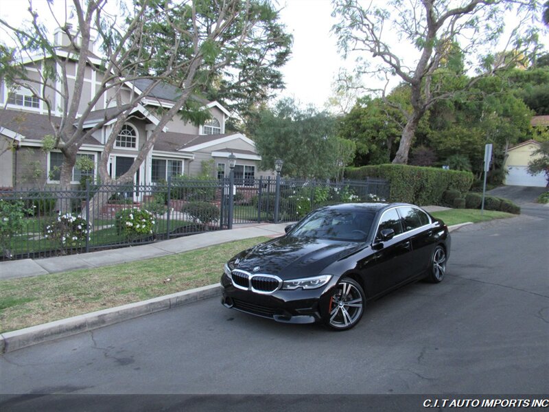 2021 BMW 330i   - Photo 4 - Sherman Oaks, CA 91423