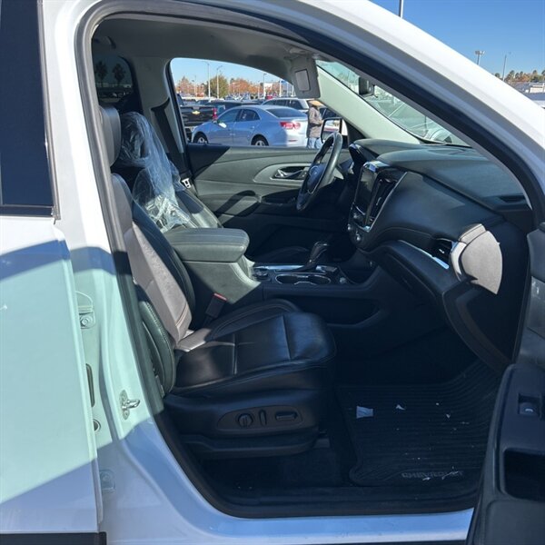 2018 Chevrolet Traverse RS   - Photo 17 - Sherman Oaks, CA 91423