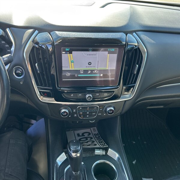 2018 Chevrolet Traverse RS   - Photo 24 - Sherman Oaks, CA 91423