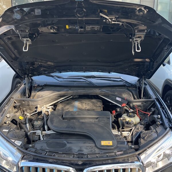 2025 &laquo;make&raquo; &laquo;model&raquo;   - Photo 18 - Sherman Oaks, CA 91423