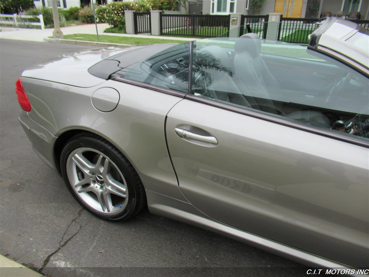 2006 Mercedes-Benz SL 500   - Photo 30 - Sherman Oaks, CA 91423