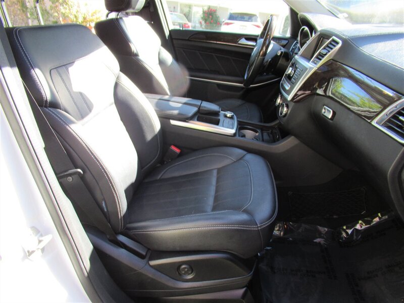 2014 Mercedes-Benz GL 450 4MATIC   - Photo 39 - Sherman Oaks, CA 91423