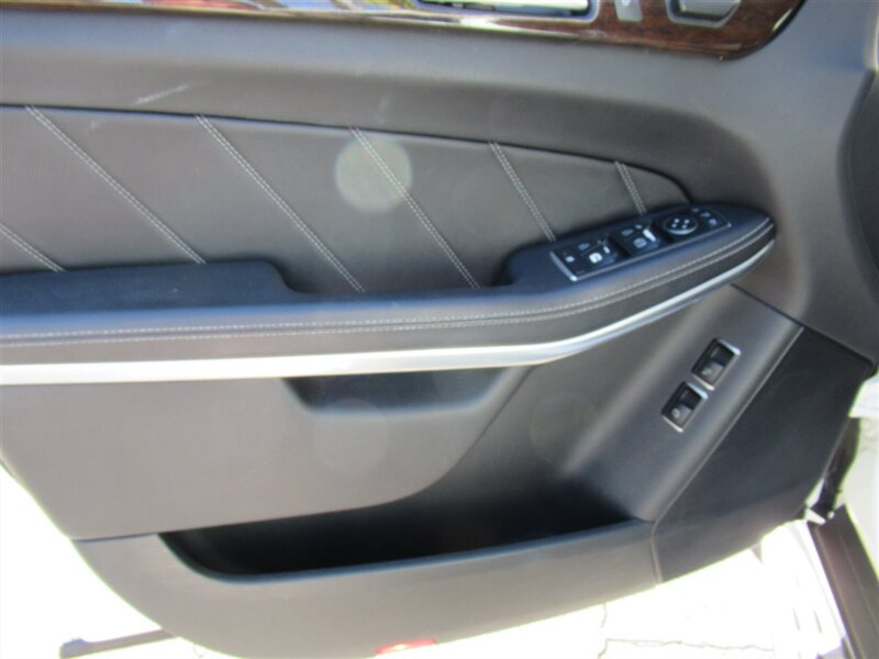 2014 Mercedes-Benz GL 450 4MATIC   - Photo 20 - Sherman Oaks, CA 91423