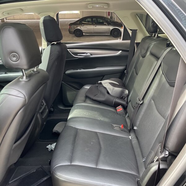 2019 Cadillac XT5 Luxury   - Photo 13 - Sherman Oaks, CA 91423