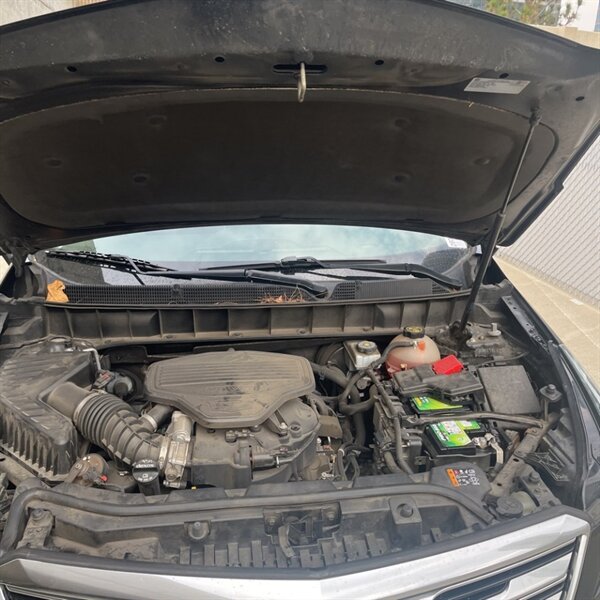 2019 Cadillac XT5 Luxury   - Photo 9 - Sherman Oaks, CA 91423