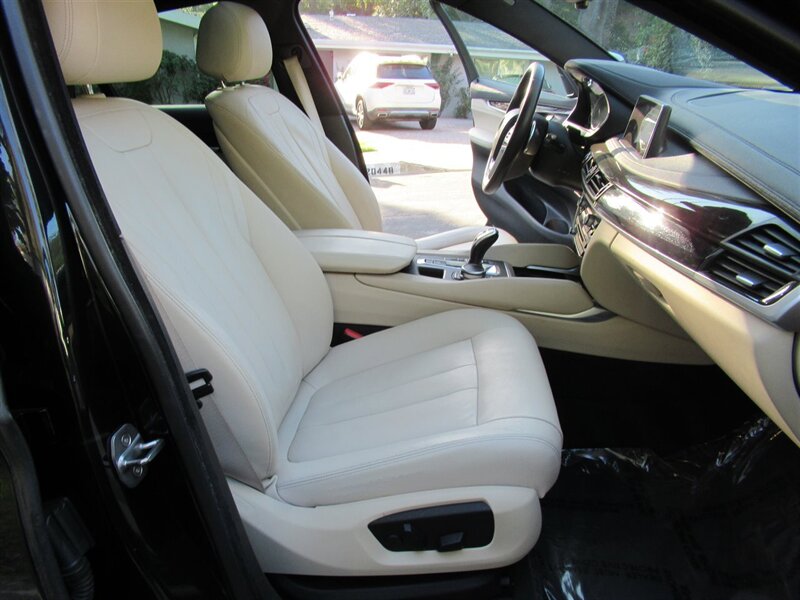 2019 BMW X6 sDrive35i   - Photo 35 - Sherman Oaks, CA 91423