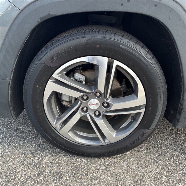 2021 GMC Terrain SLT   - Photo 8 - Sherman Oaks, CA 91423