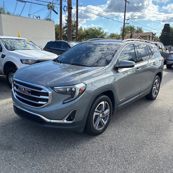 2021 GMC Terrain SLT   - Photo 2 - Sherman Oaks, CA 91423