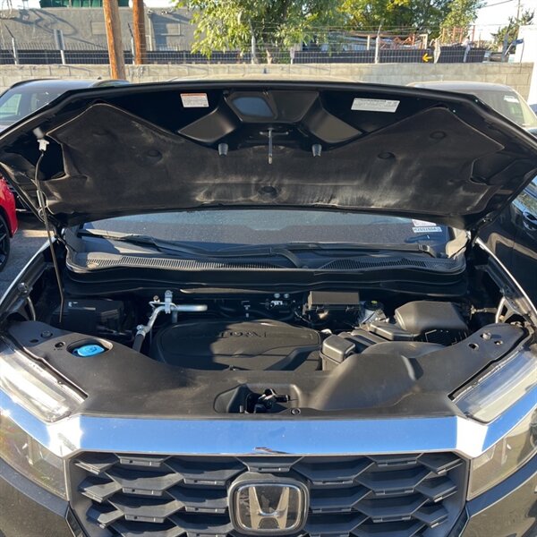 2022 Honda Passport EX-L   - Photo 11 - Sherman Oaks, CA 91423