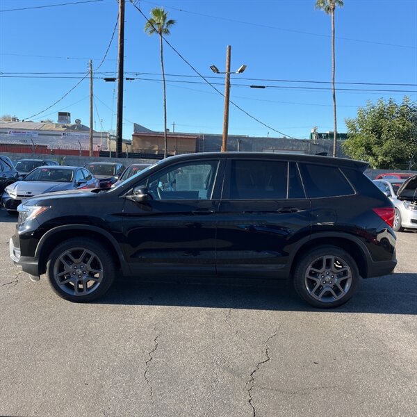 2022 Honda Passport EX-L   - Photo 6 - Sherman Oaks, CA 91423