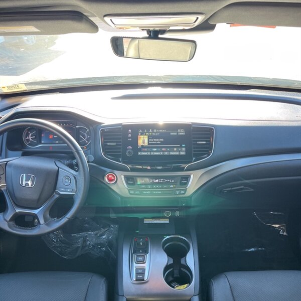2022 Honda Passport EX-L   - Photo 19 - Sherman Oaks, CA 91423