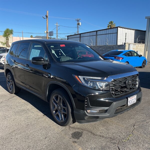 2022 Honda Passport EX-L   - Photo 2 - Sherman Oaks, CA 91423