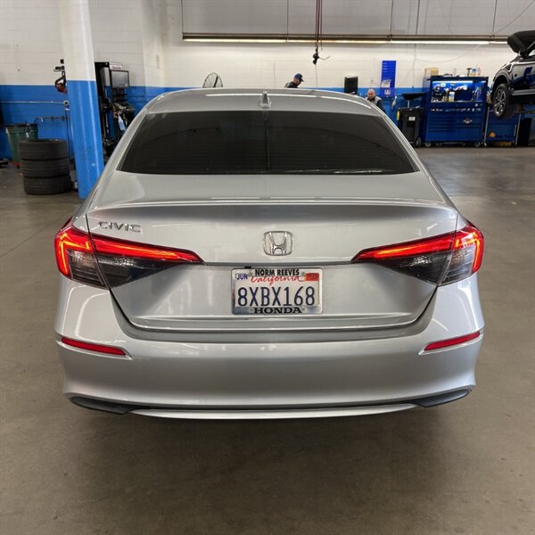 2022 Honda Civic EX   - Photo 5 - Sherman Oaks, CA 91423