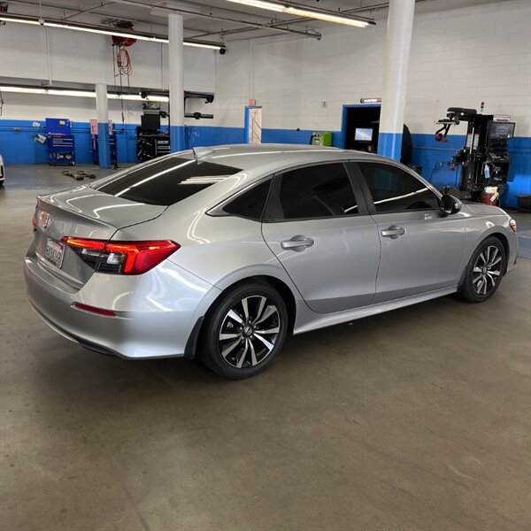 2022 Honda Civic EX   - Photo 6 - Sherman Oaks, CA 91423