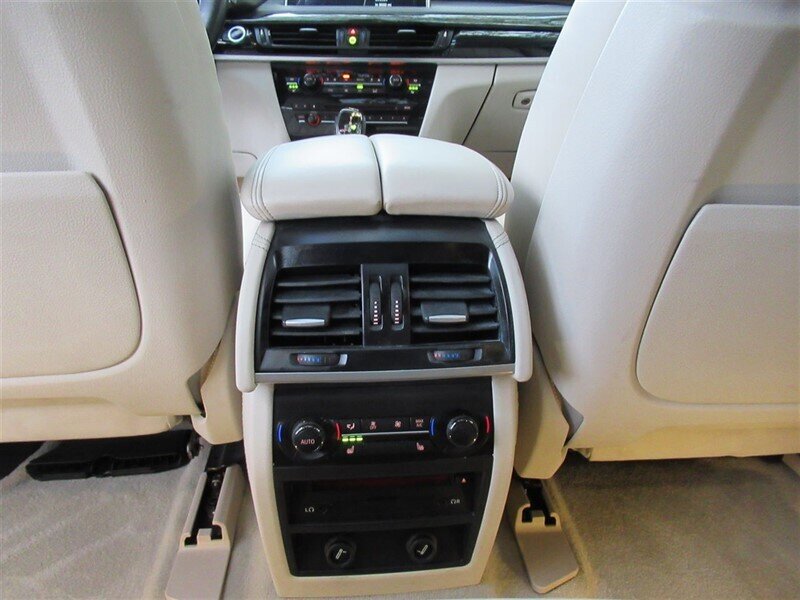 2016 BMW X5 xDrive40e   - Photo 33 - Sherman Oaks, CA 91423