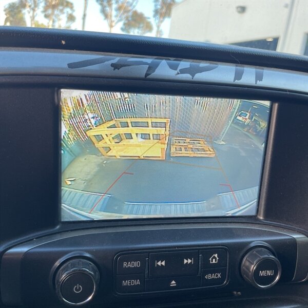 2018 Chevrolet Silverado 1500 LT   - Photo 19 - Sherman Oaks, CA 91423