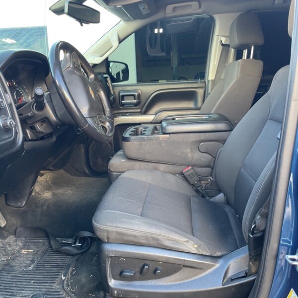 2018 Chevrolet Silverado 1500 LT   - Photo 13 - Sherman Oaks, CA 91423