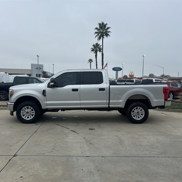 2018 Ford F-250 Super Duty XL   - Photo 9 - Sherman Oaks, CA 91423
