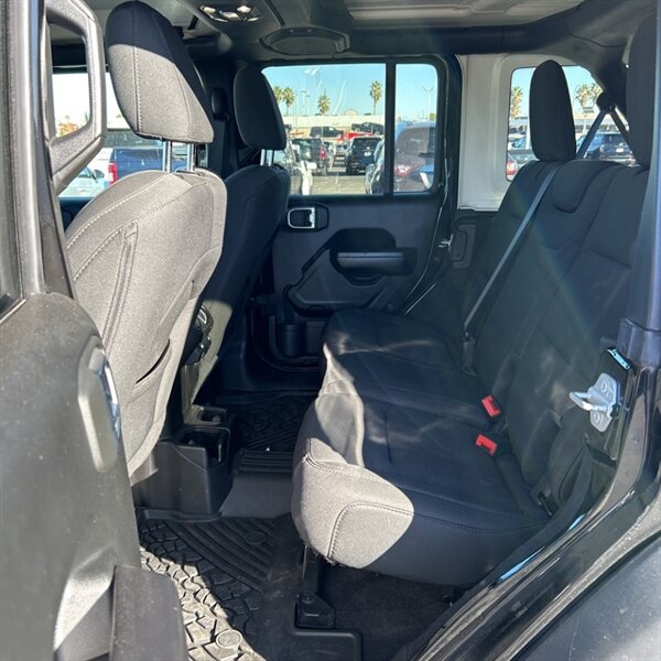 2021 Jeep Wrangler Unlimited Sport   - Photo 10 - Sherman Oaks, CA 91423