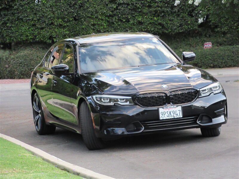2021 BMW 330i   - Photo 2 - Sherman Oaks, CA 91423