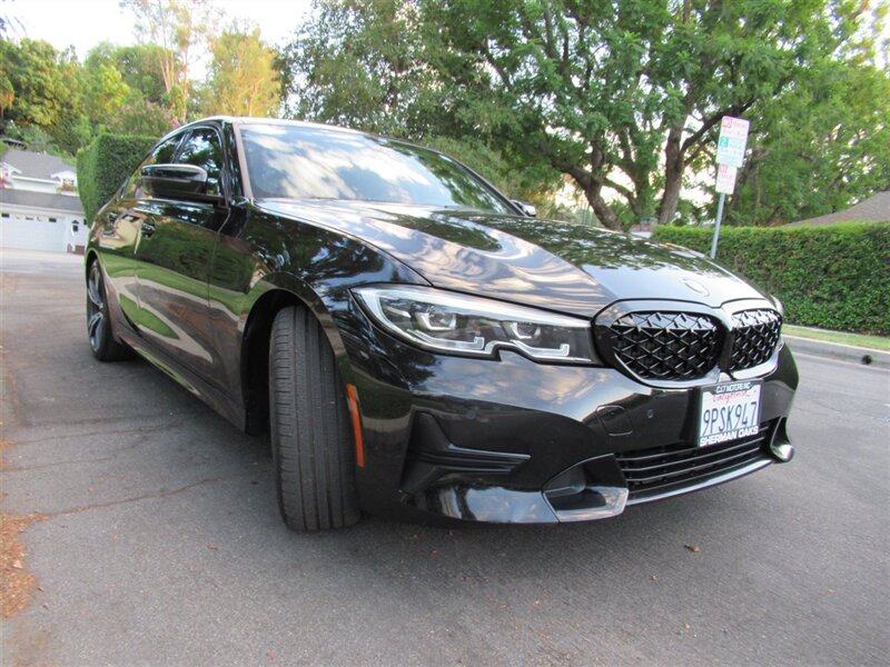 2021 BMW 330i   - Photo 4 - Sherman Oaks, CA 91423