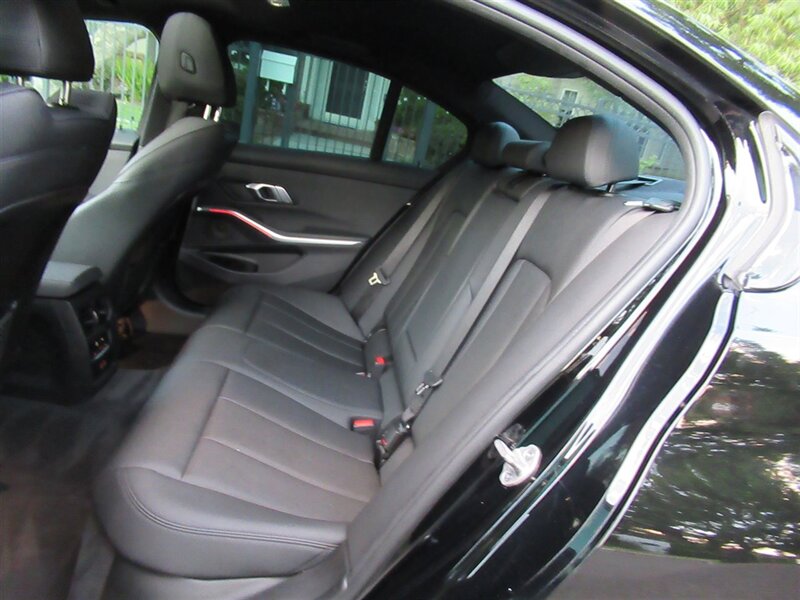 2021 BMW 330i   - Photo 29 - Sherman Oaks, CA 91423
