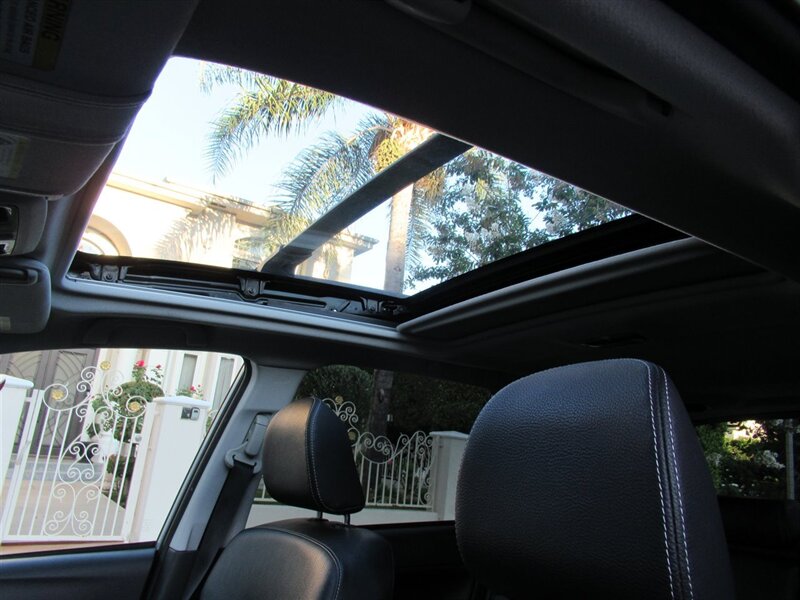2014 Subaru Forester 2.0XT Premium   - Photo 25 - Sherman Oaks, CA 91423
