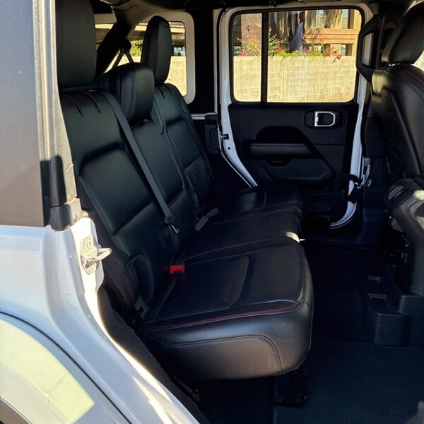 2019 Jeep Wrangler Unlimited Rubicon   - Photo 18 - Sherman Oaks, CA 91423