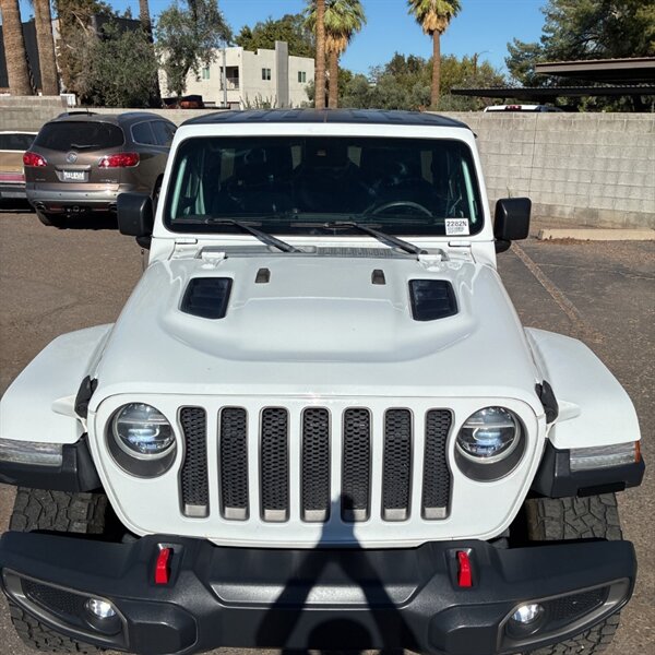 2019 Jeep Wrangler Unlimited Rubicon   - Photo 8 - Sherman Oaks, CA 91423