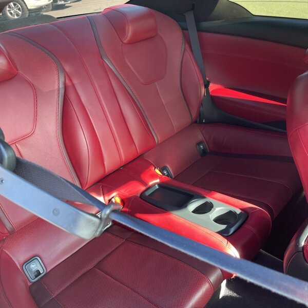 2018 INFINITI Q60 Red Sport 400   - Photo 18 - Sherman Oaks, CA 91423