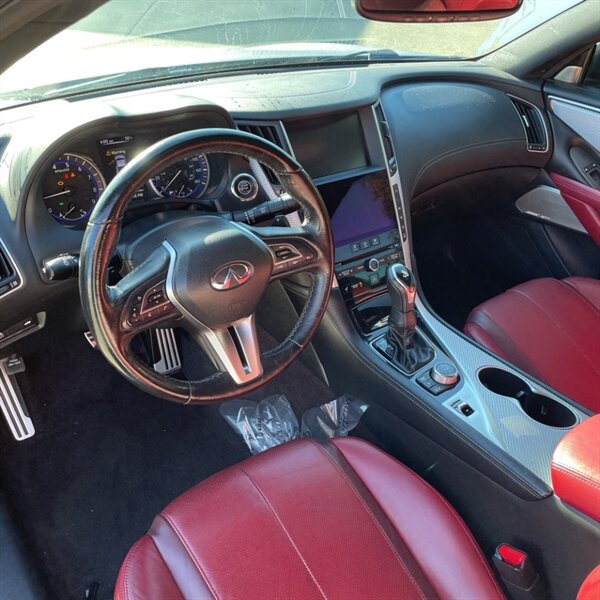 2018 INFINITI Q60 Red Sport 400   - Photo 15 - Sherman Oaks, CA 91423