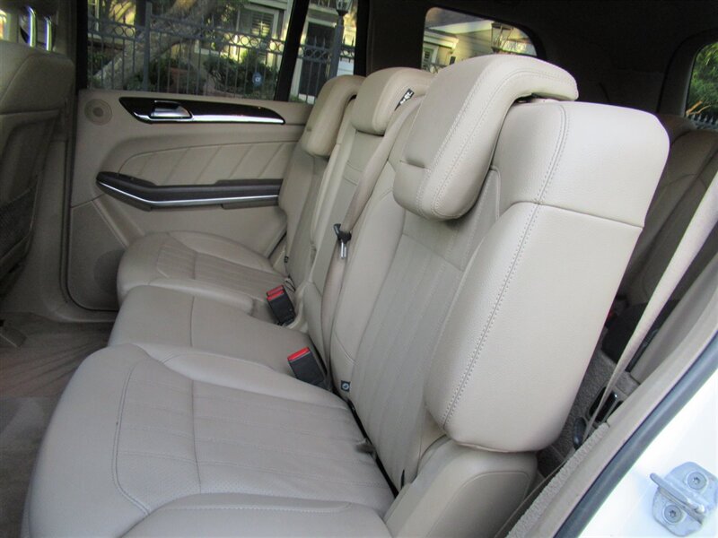2014 Mercedes-Benz GL 450 4MATIC   - Photo 29 - Sherman Oaks, CA 91423