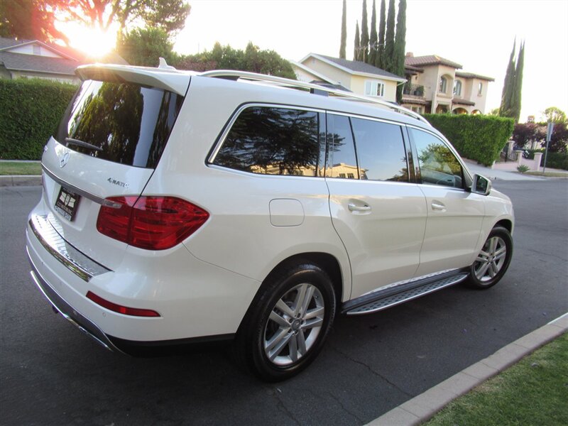 2014 Mercedes-Benz GL 450 4MATIC   - Photo 10 - Sherman Oaks, CA 91423