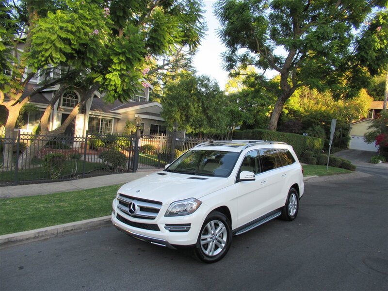 2014 Mercedes-Benz GL 450 4MATIC   - Photo 2 - Sherman Oaks, CA 91423