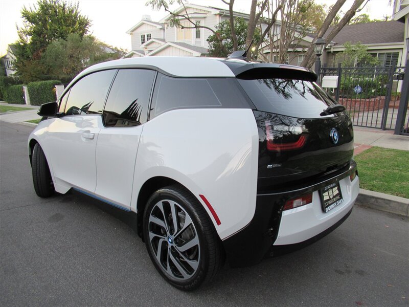 2017 BMW i3 94 Ah   - Photo 9 - Sherman Oaks, CA 91423