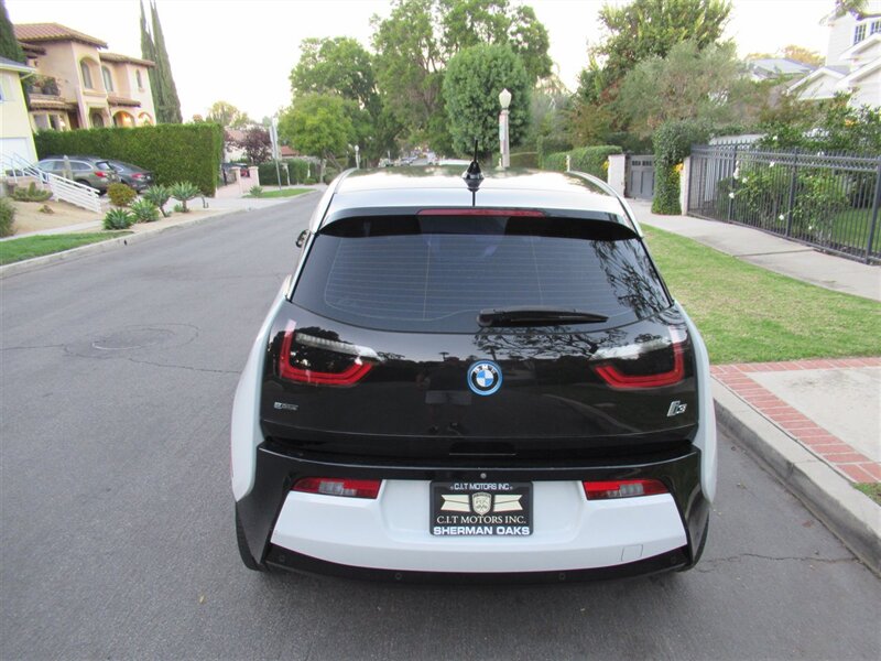 2017 BMW i3 94 Ah   - Photo 10 - Sherman Oaks, CA 91423