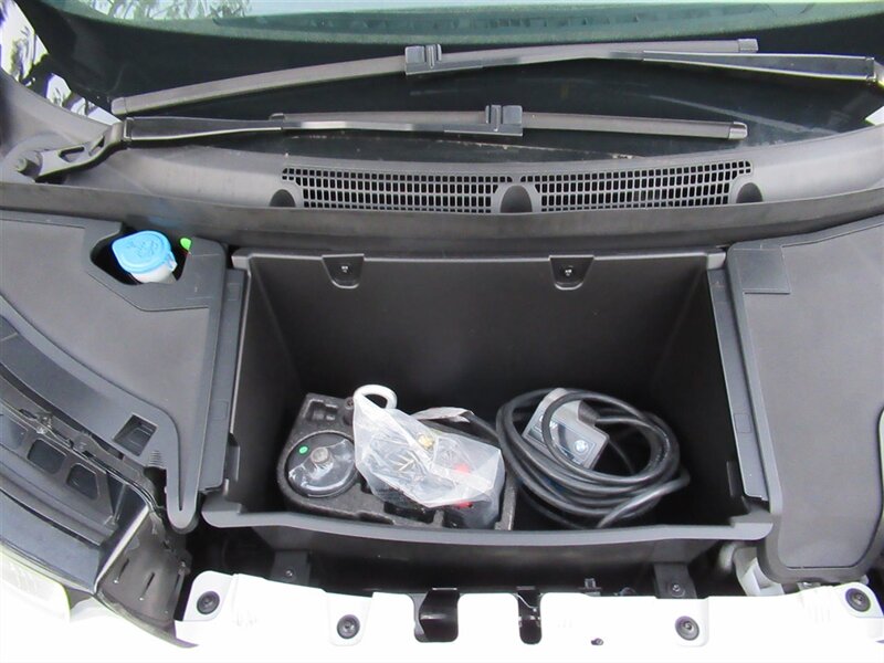 2017 BMW i3 94 Ah   - Photo 39 - Sherman Oaks, CA 91423