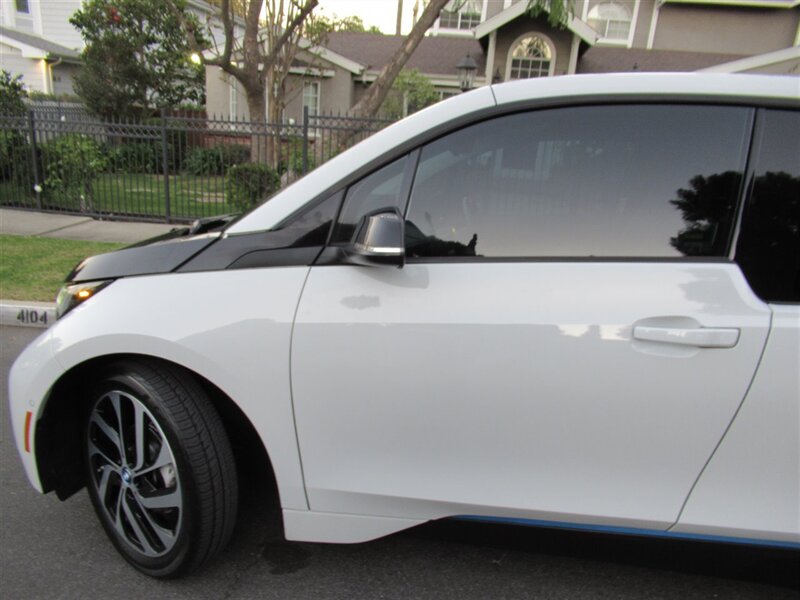 2017 BMW i3 94 Ah   - Photo 37 - Sherman Oaks, CA 91423
