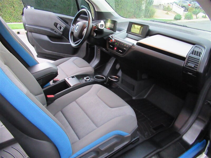 2017 BMW i3 94 Ah   - Photo 32 - Sherman Oaks, CA 91423