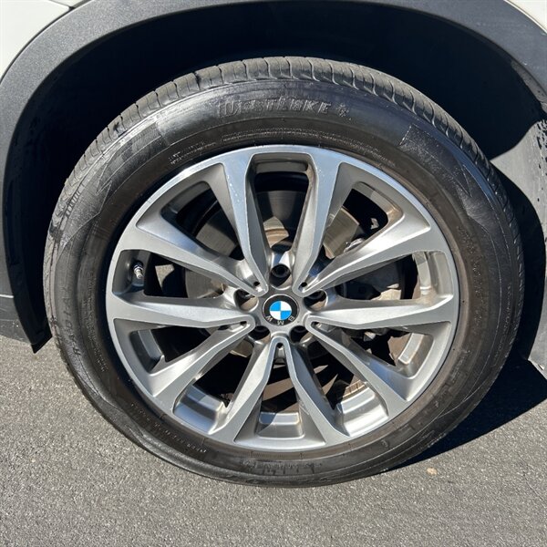 2019 BMW X3 xDrive30i   - Photo 13 - Sherman Oaks, CA 91423
