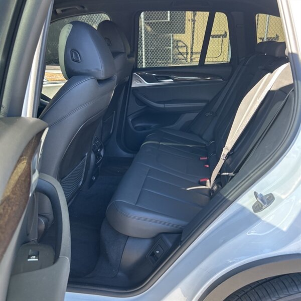 2019 BMW X3 xDrive30i   - Photo 18 - Sherman Oaks, CA 91423