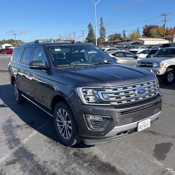 2018 Ford Expedition MAX Limited   - Photo 1 - Sherman Oaks, CA 91423
