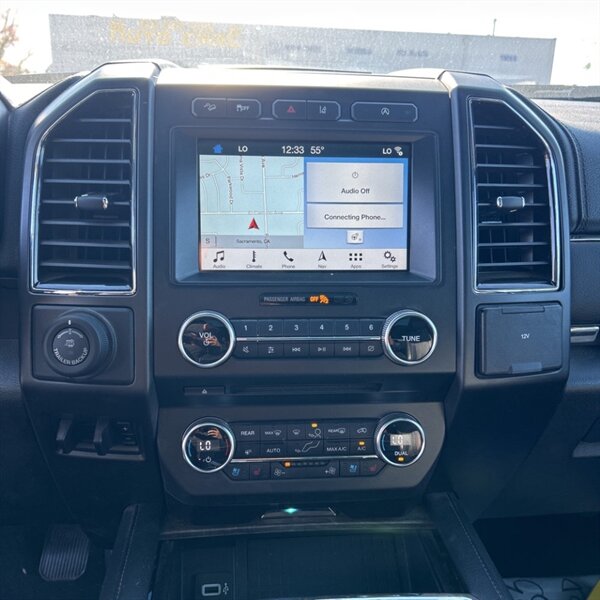 2018 Ford Expedition MAX Limited   - Photo 19 - Sherman Oaks, CA 91423