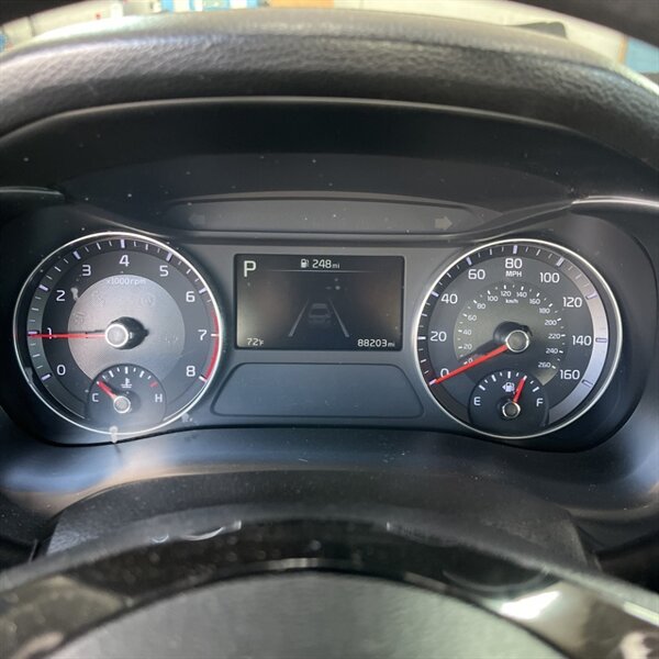 2022 Kia Forte FE   - Photo 14 - Sherman Oaks, CA 91423