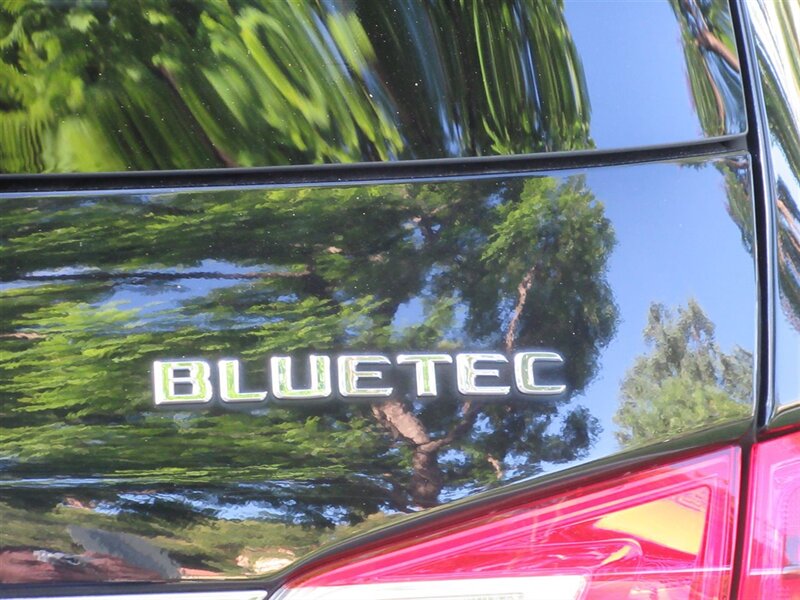 2016 Mercedes-Benz GL 350 BlueTEC   - Photo 14 - Sherman Oaks, CA 91423
