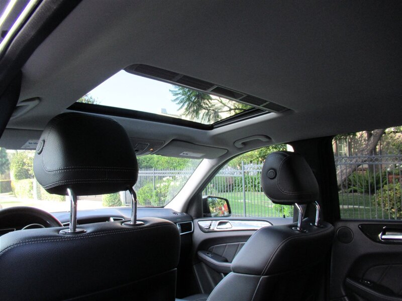 2016 Mercedes-Benz GL 350 BlueTEC   - Photo 28 - Sherman Oaks, CA 91423