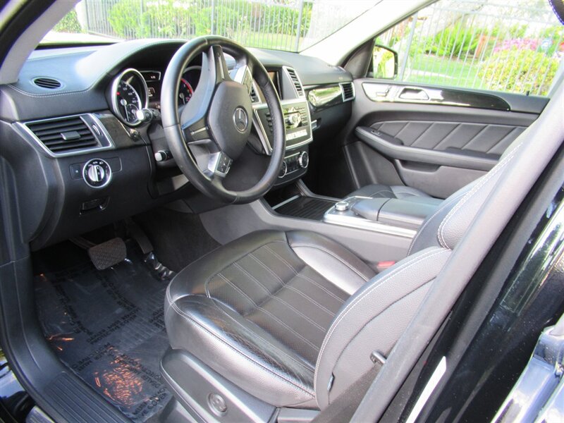 2016 Mercedes-Benz GL 350 BlueTEC   - Photo 19 - Sherman Oaks, CA 91423