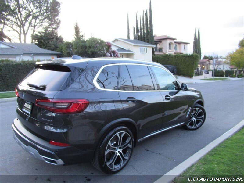 2020 BMW X5 sDrive40i   - Photo 7 - Sherman Oaks, CA 91423